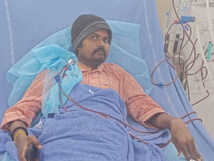 ‘కిడ్నీ సమస్యతో యువకుడు.. దాతల కోసం ఎదురుచూపు’