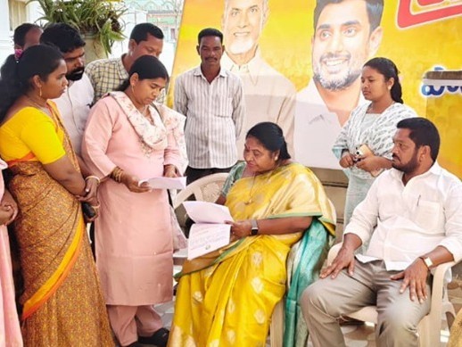 ‘ప్రజా వేదికలో సమస్యలకు పరిష్కారం’