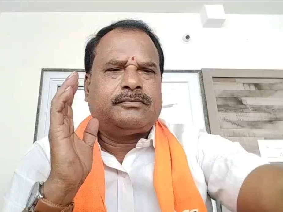 ‘గ్యాస్ డెలివరీలో జాప్యం జరిగితే ఫిర్యాదు చేయండి’