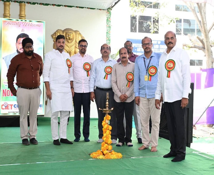 ‘టెక్నాలజీతో యువత భవిష్యత్ బలపడాలి’