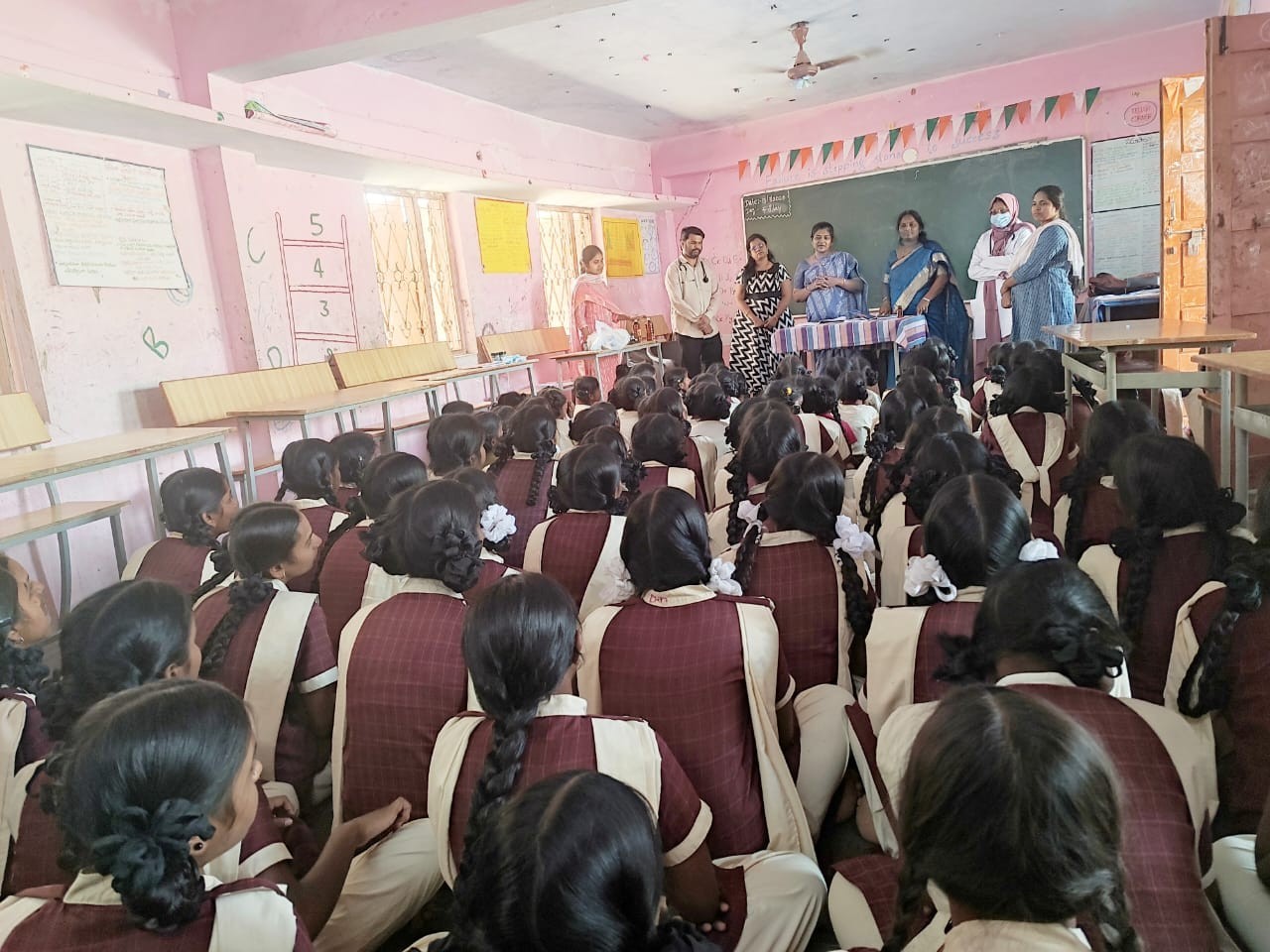 గురుకులంలో వైద్య శిబిరం