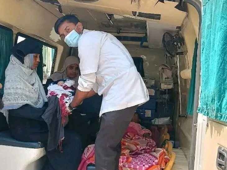 108 వాహనంలో ప్రసవం.. తల్లీ, బిడ్డ క్షేమం