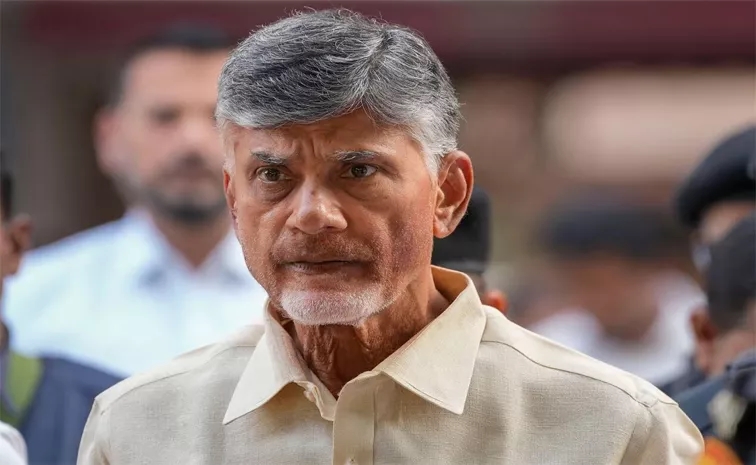 అన్నం తినేవారు తగ్గిపోతున్నారు: చంద్రబాబు