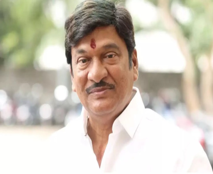 క్షమాపణలు చెప్పిన రాజేంద్రప్రసాద్