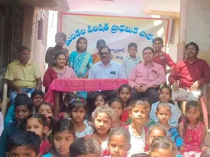 మన్నాపూర్ పాఠశాలలో అధికారుల తనిఖీ