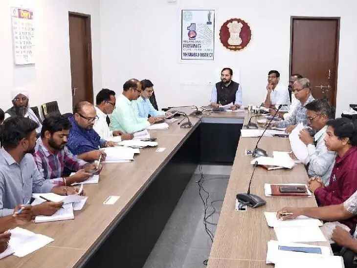 వేసవిలో నీటి ఎద్దడి నివారించేలా చర్యలు తీసుకోవాలి: కలెక్టర్