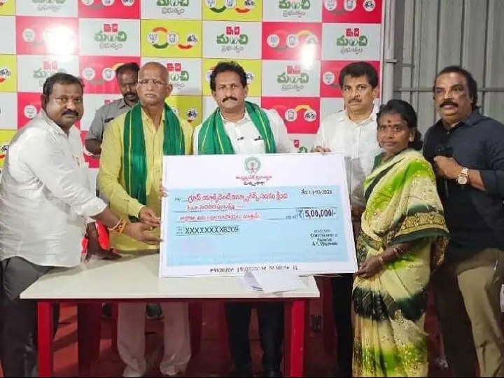 ‘మత్స్యకార కుటుంబాలకు ప్రభుత్వం అండ’