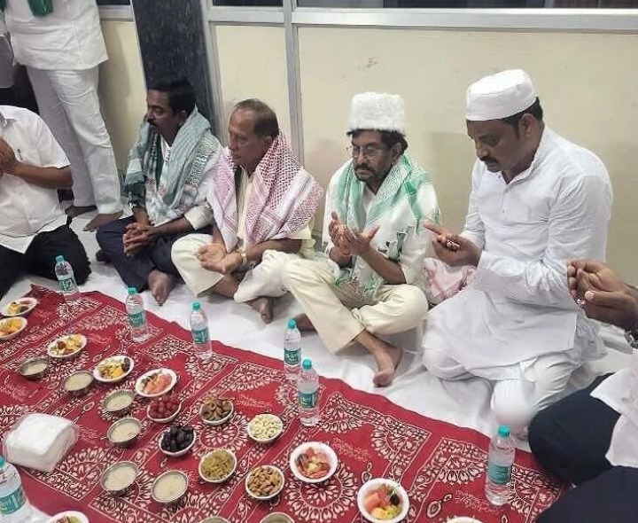 ఇఫ్తార్ విందులో పాల్గొన్న ఎమ్మెల్యే సోమిరెడ్డి
