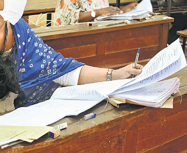 గౌరవ వేతనం 25 శాతం పెంపు