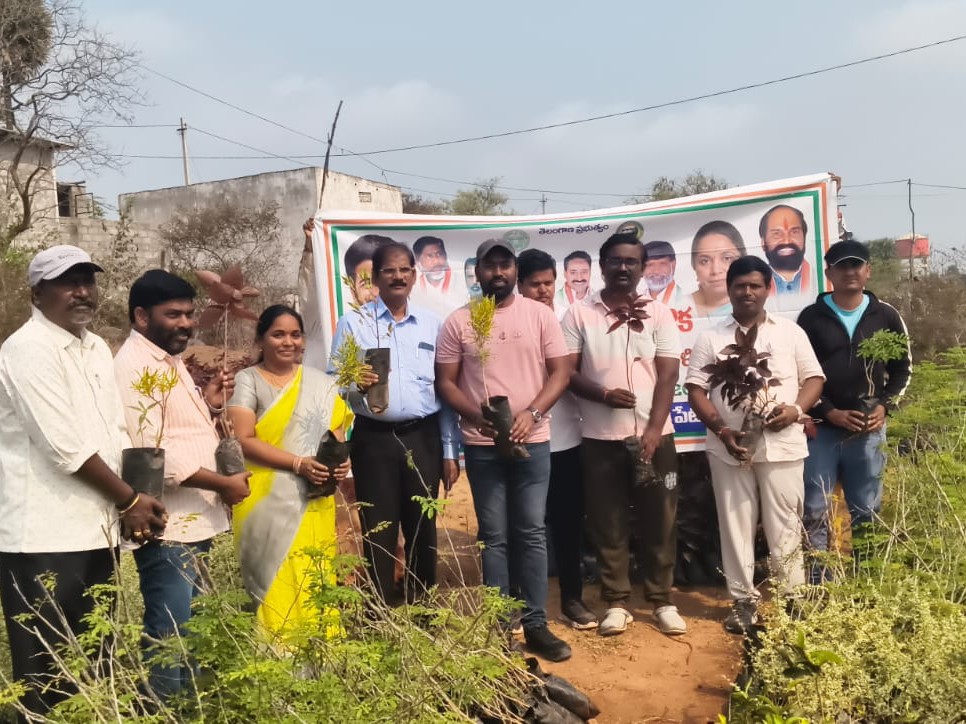 నర్సరీని సందర్శించిన మున్సిపల్ ఛైర్‌పర్సన్