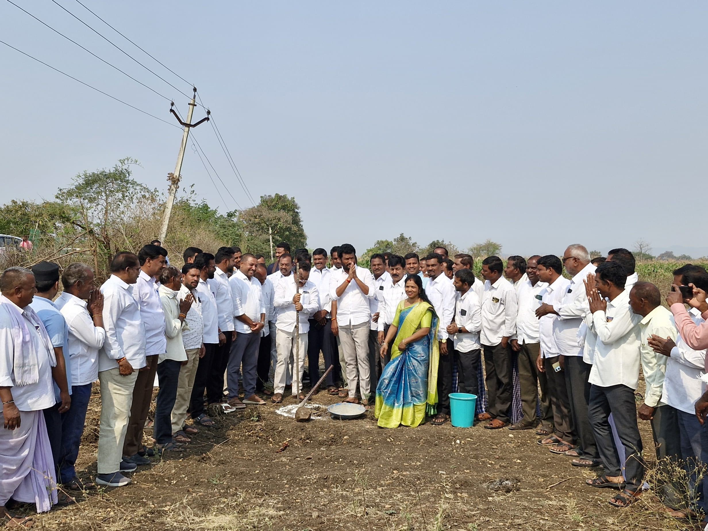 విద్యుత్ సబ్ స్టేషన్‌కు భూమి పూజ
