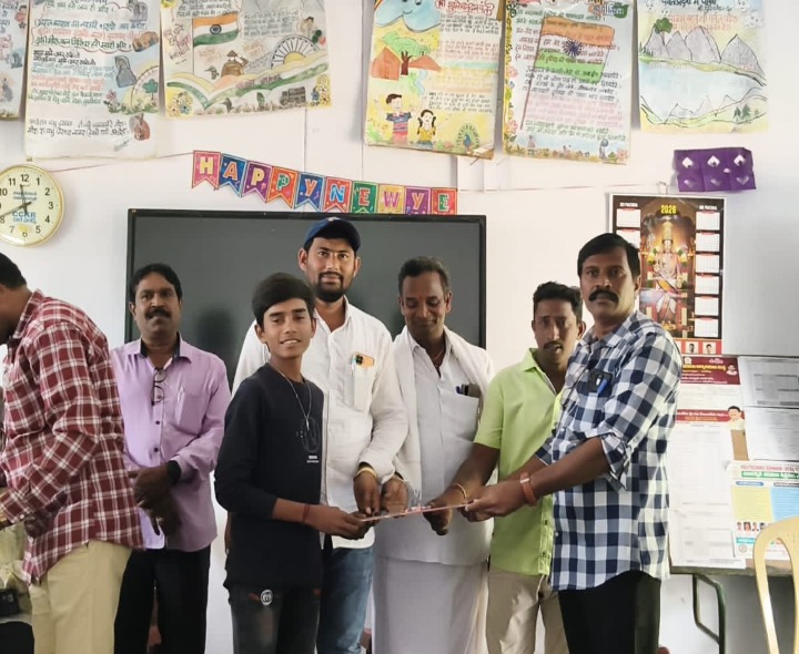 ఫలితాల్లో 570 వస్తే లాప్టాప్ ఇస్తాం