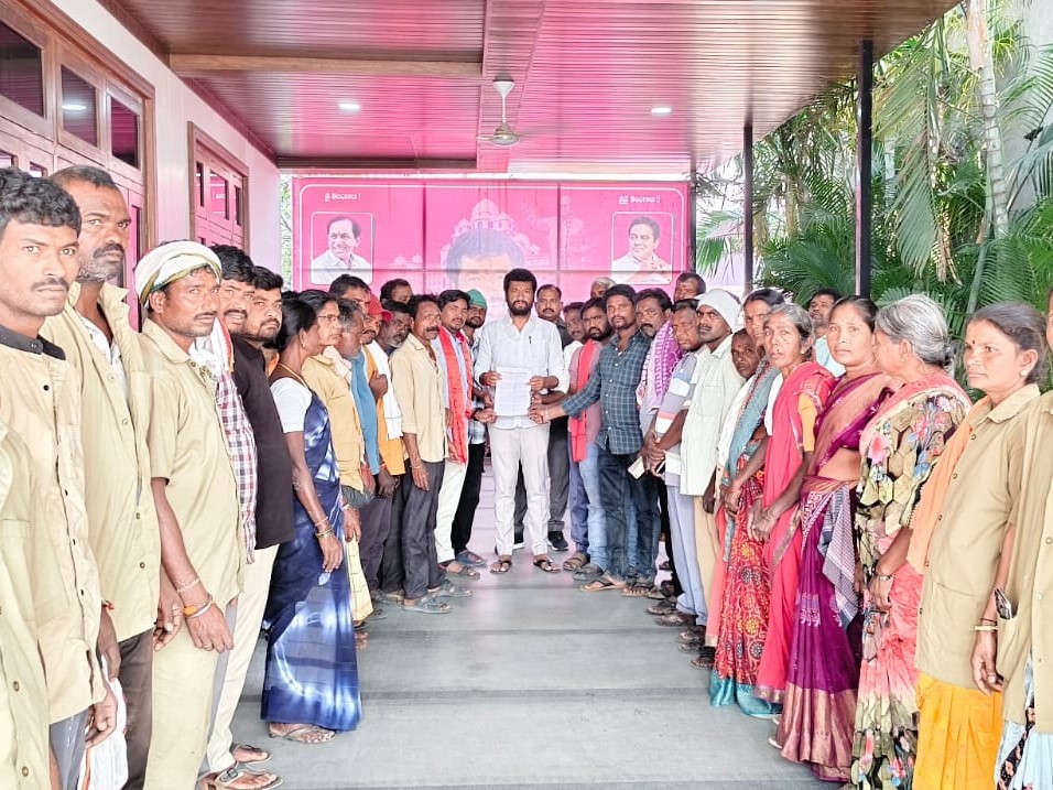 గ్రీన్ ఛానల్ ద్వారా కార్మికుల వేతనాలు చెల్లించాలి: CITU