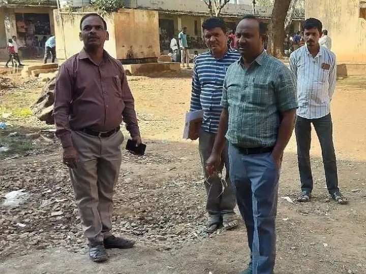 పరీక్ష కేంద్రాలను తనిఖీ చేసిన డీఈవో