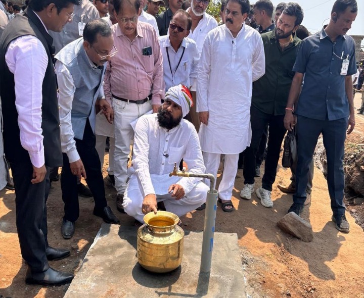 తాగునీటి పథకాన్ని పరిశీలించిన డిప్యూటీ సీఎం