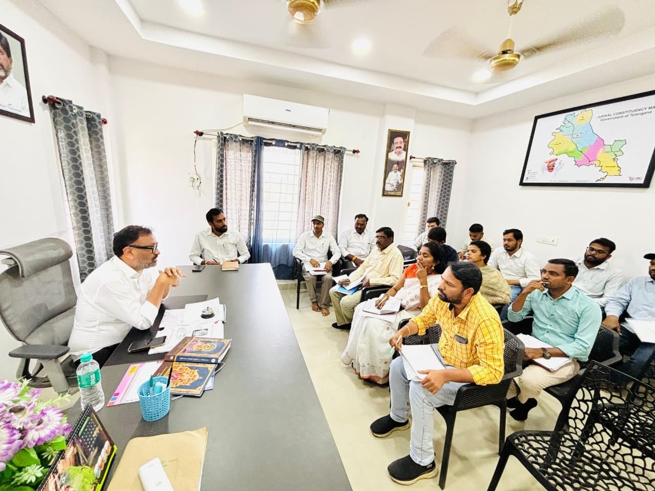 RWS అధికారులతో  MLA సమీక్షా సమావేశం