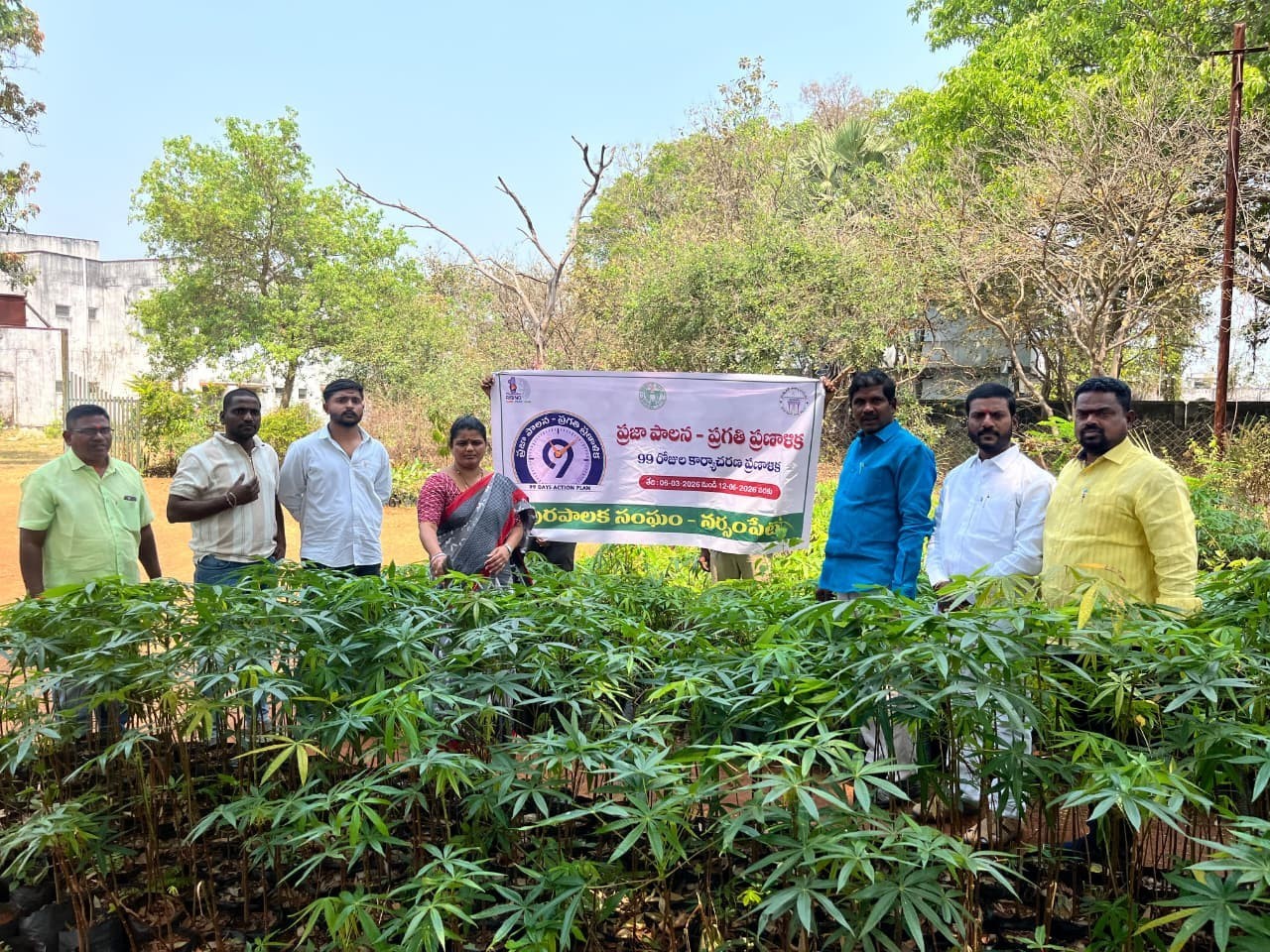 పకృతి వనాన్ని సందర్శించిన మున్సిపల్ ఛైర్మన్