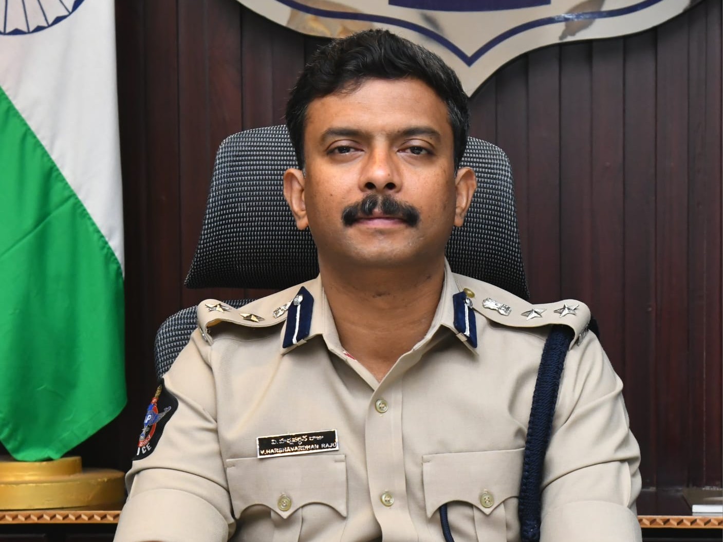 పదో తరగతి పరీక్షలకు పటిష్ట బందోబస్తు: ఎస్పీ