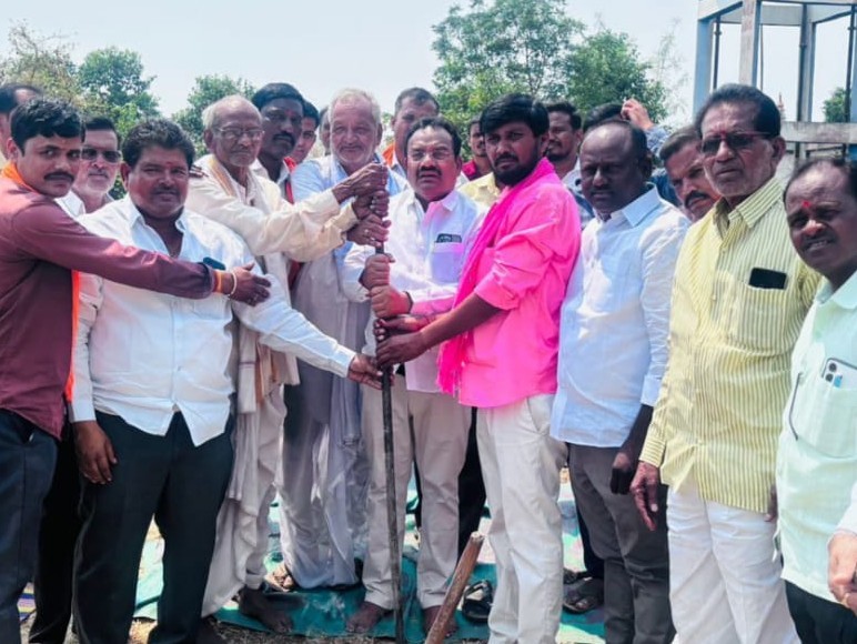 ‘ప్రభుత్వ పాఠశాలలో మౌలిక వసతుల కల్పనకు కృషి’