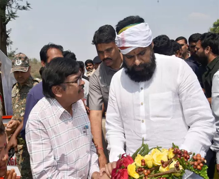 వారిని చూసి తట్టుకోలేకపోయా: పవన్ కళ్యాణ్