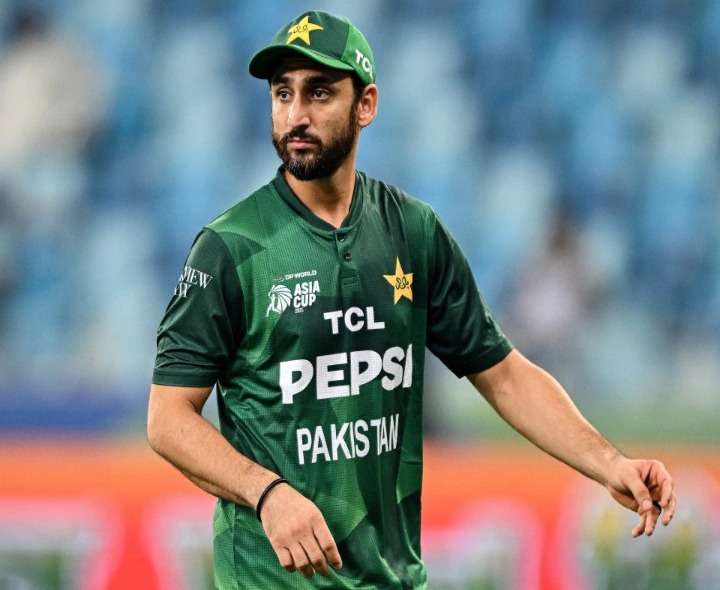 పాకిస్తాన్ కెప్టెన్‌కు ఐసీసీ BIG SHOCK