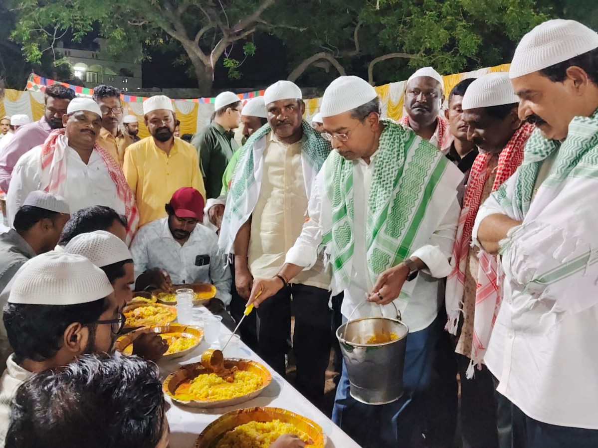 మతసామరస్యానికి ప్రతీక రంజాన్ పండుగ: ఎమ్మెల్యే