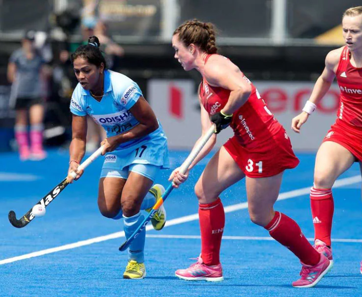 ఫైనల్‌లో తడబడిన టీమిండియా.. అయినా!