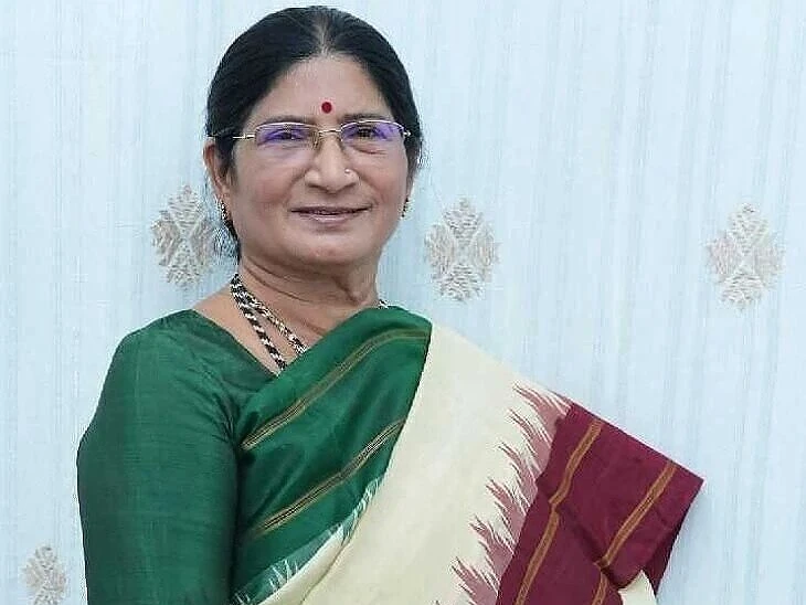 నేడు బాధ్యతలు స్వీకరించనున్న ఎర్రబెల్లి స్వర్ణ