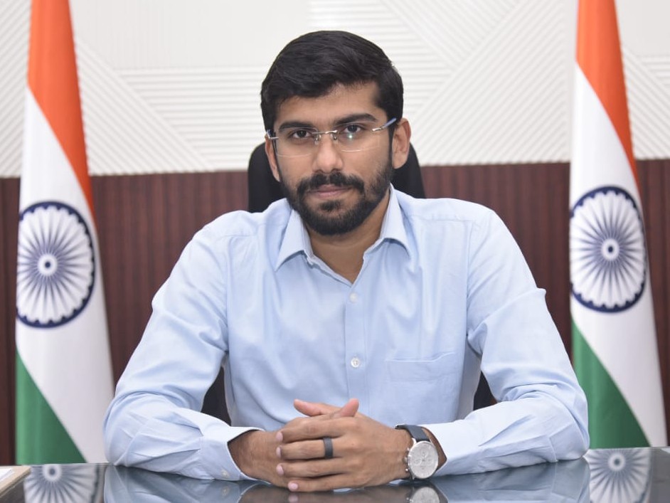 జిల్లాలో నెల 17న ఇఫ్తార్ విందు