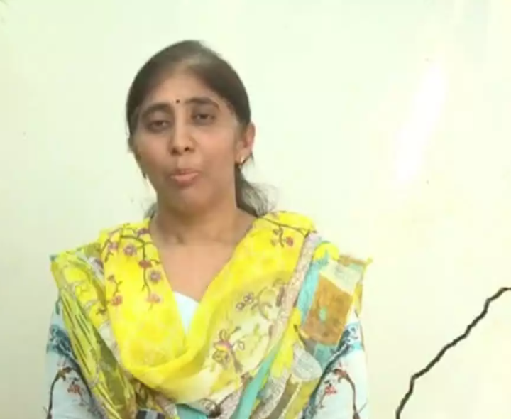 CBI సొంతంగా ఆలోచించదా?: YS సునీత