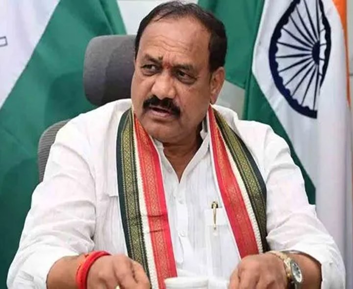 KTR డ్రగ్స్ పరీక్షకు సిద్ధం కావాలి: టీపీసీసీ చీఫ్