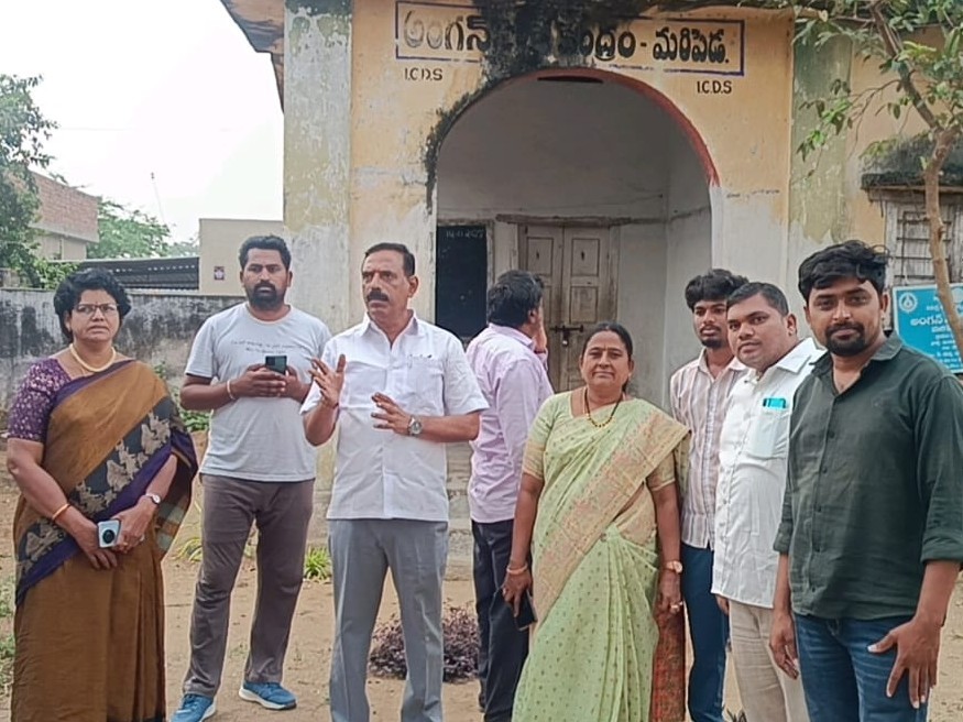 మరిపెడ పట్టణ అభివృద్ధికి సహకరించాలి: ఛైర్ పర్సన్