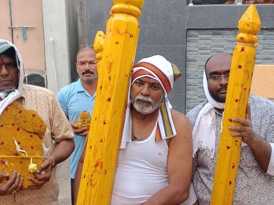 ఘనంగా శ్రీ పోతురాజు స్వామి విగ్రహ ప్రతిష్ఠ