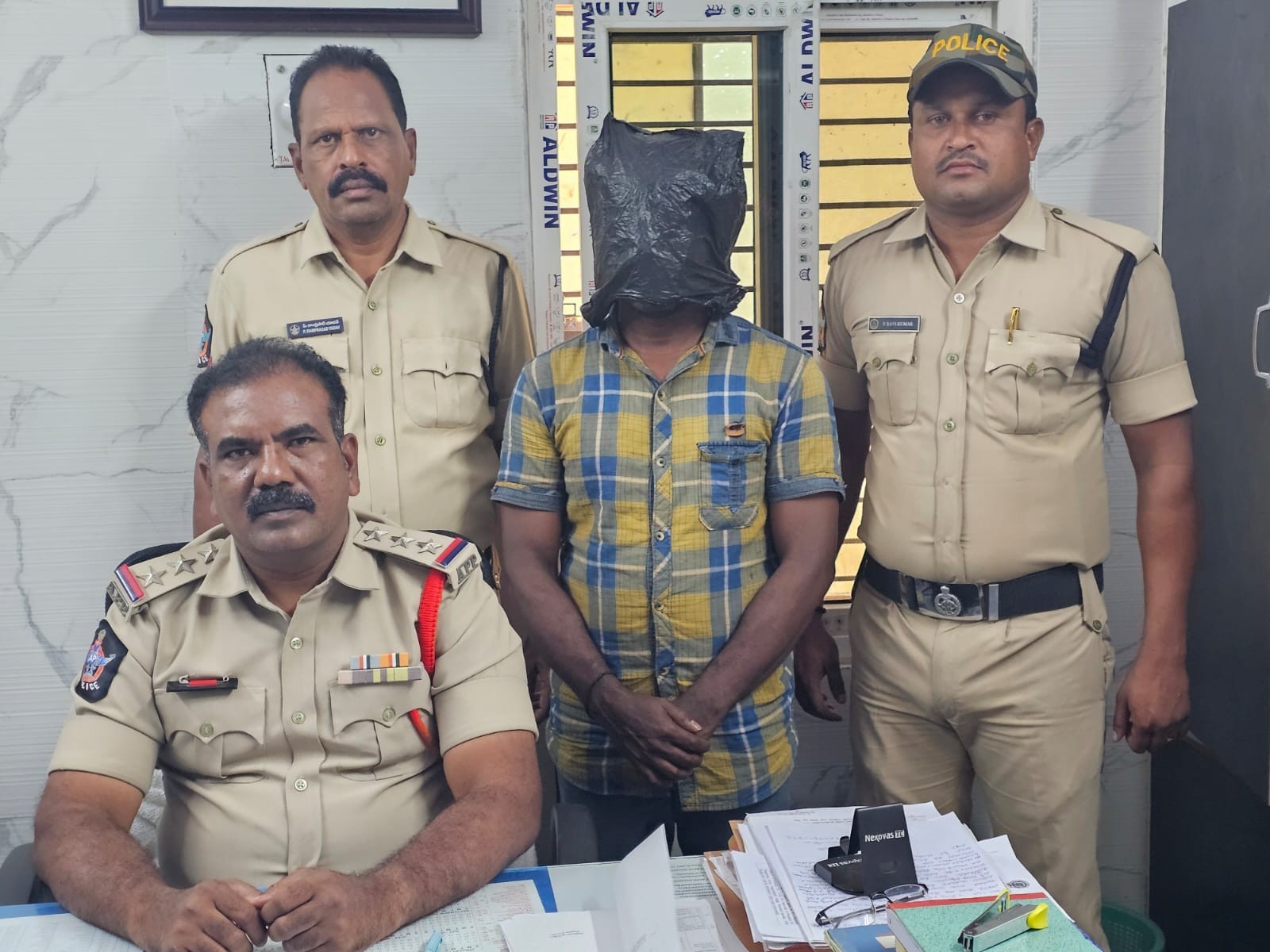 భార్య ఆత్మహత్యకు ప్రేరేపించిన భర్త అరెస్ట్