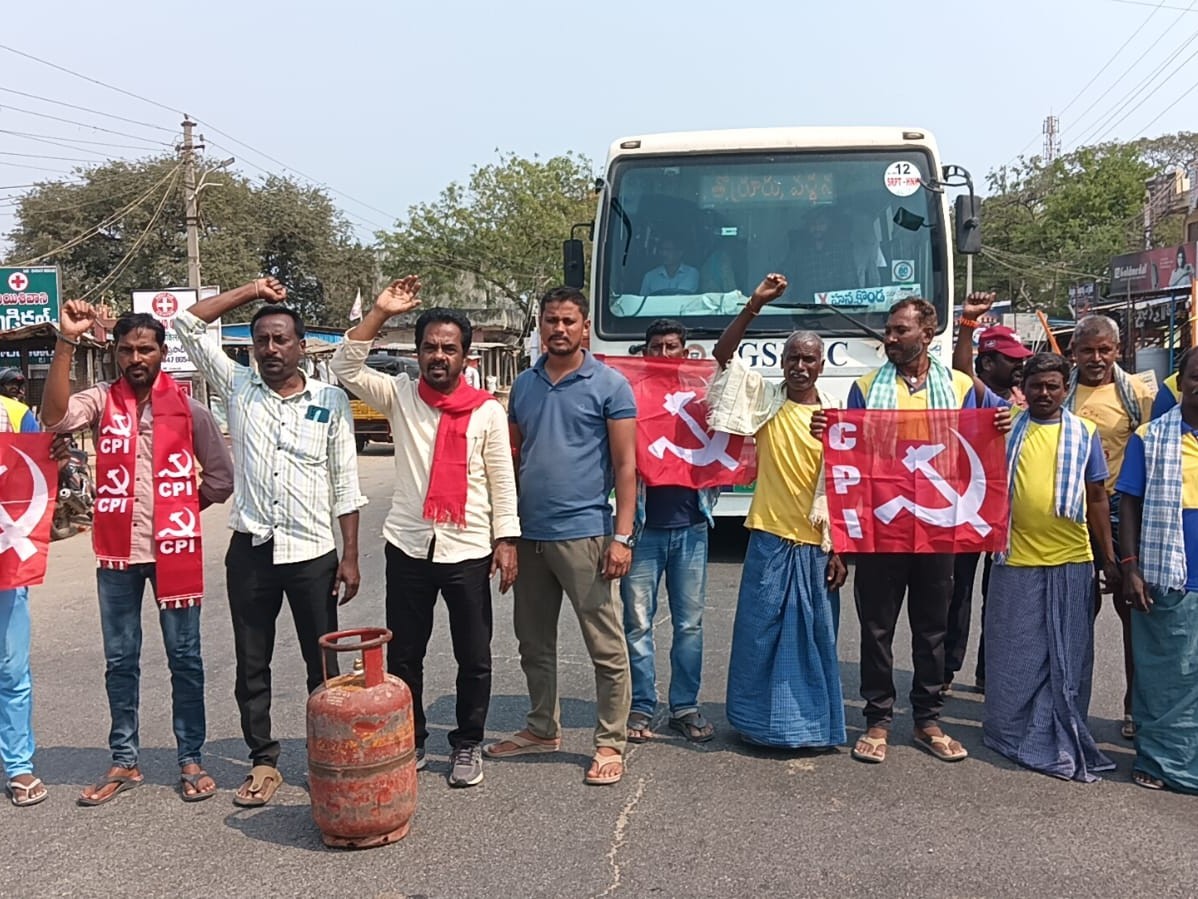 ‘వైఫల్యం వల్లనే గ్యాస్ కొరత, ధరలు పెరిగాయి’