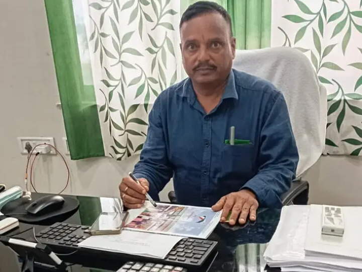 జిల్లాలో రైతులకు సబ్సిడీపై జిప్సం పంపిణీ