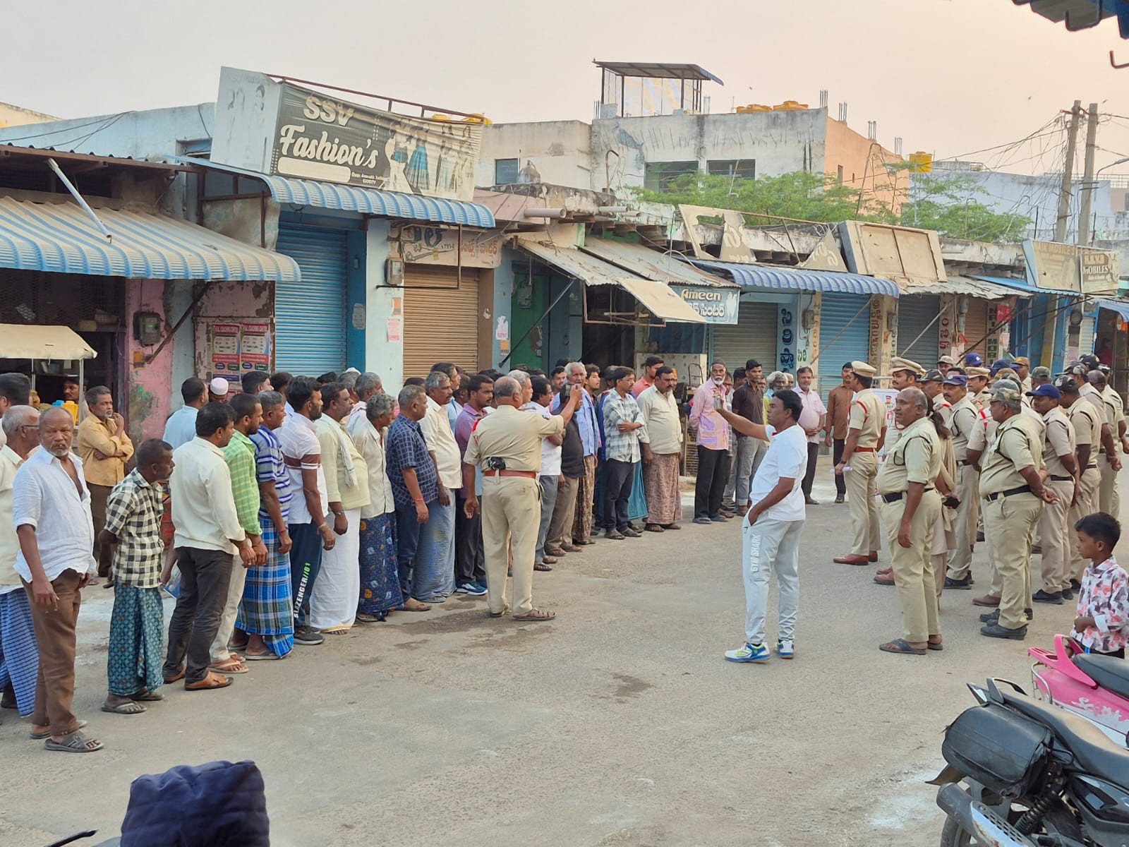జిల్లాలో ‘ఆపరేషన్ వజ్రప్రహార్’.. వాహనాల సీజ్