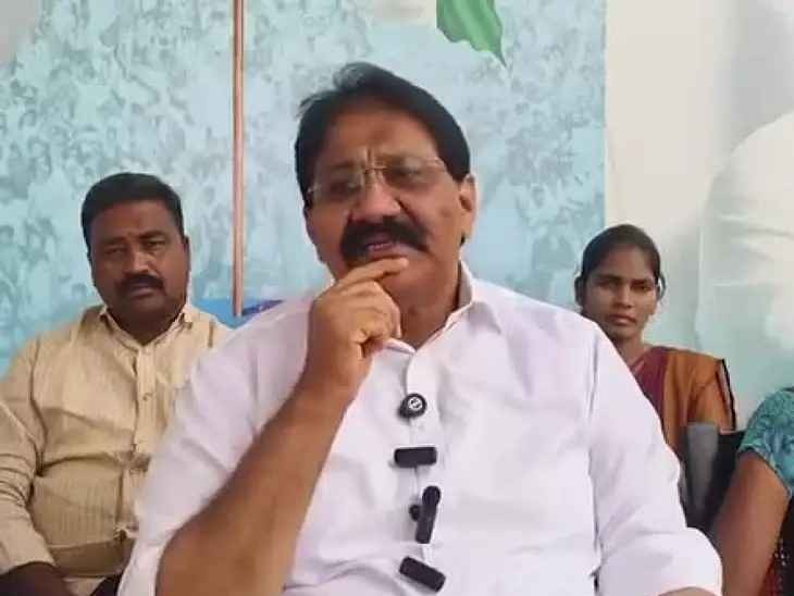 CMపై విమర్శలు గుప్పించిన మాజీ MLA