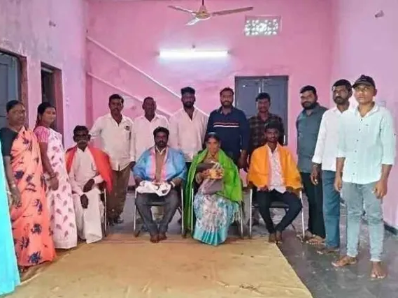 పారిశుద్ధ్య కార్మికులకు సన్మానం, కిట్ల పంపిణీ