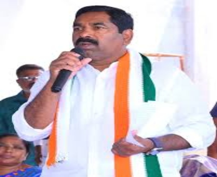 నిధుల గురించి చర్చిస్తా: ఎమ్మెల్యే