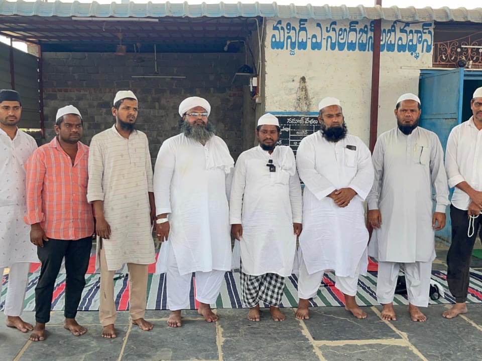 ‘మసీదులో రెండు రోజుల్లో పూర్తి తరావీలు’
