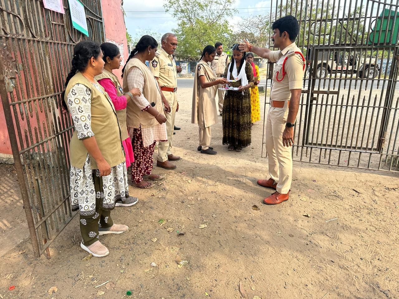 చందోలులో పదవ తరగతి పరీక్షలు ప్రారంభం