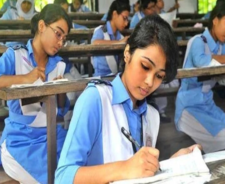 ప్రారంభమైన టెన్త్ పరీక్షలు