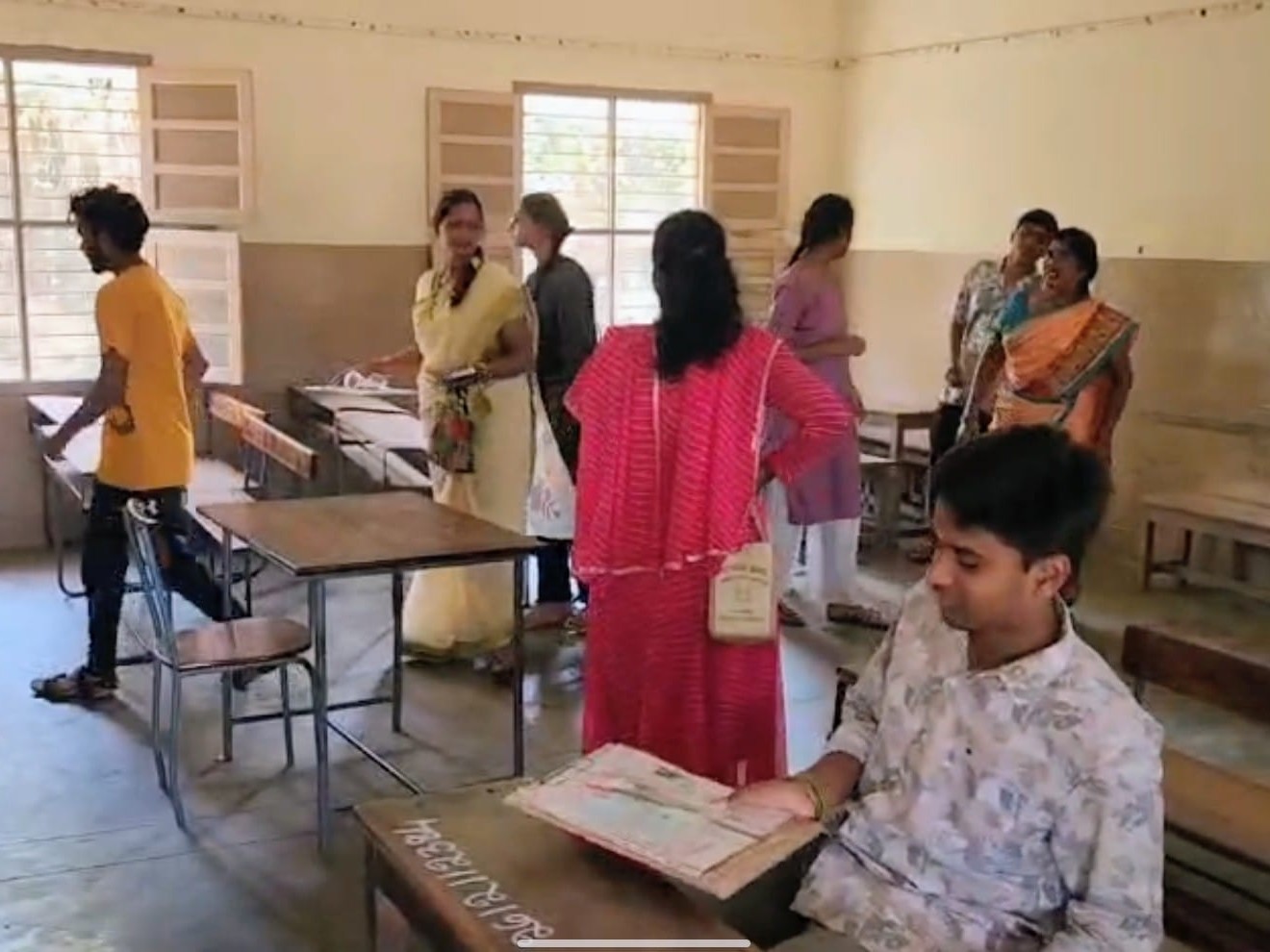 ప్రశాంతంగా పది పరీక్షలు ప్రారంభం