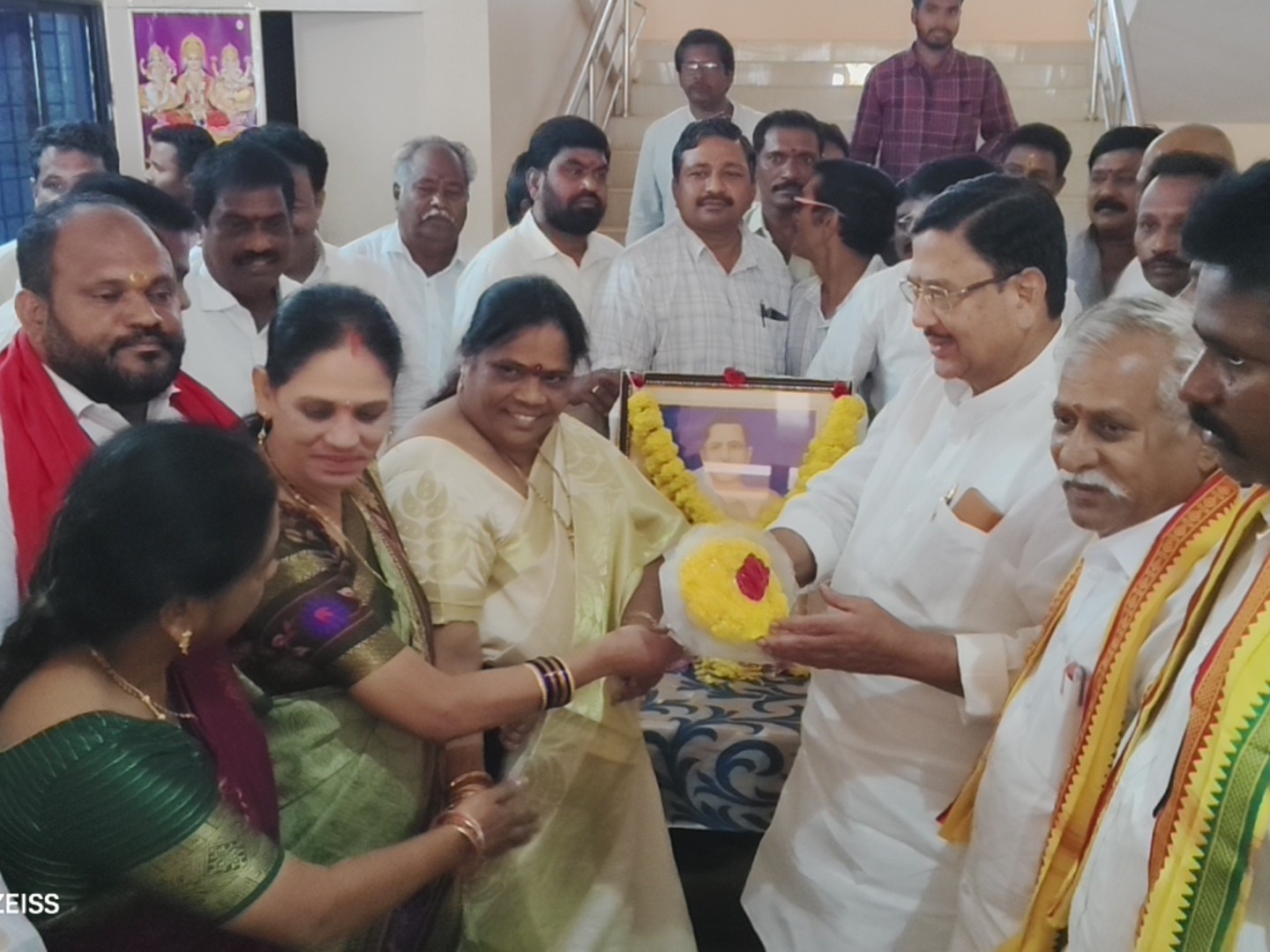 ఆ మహనీయుని త్యాగం ఈనాటికీ మనకు స్ఫూర్తి: ఎమ్మెల్యే