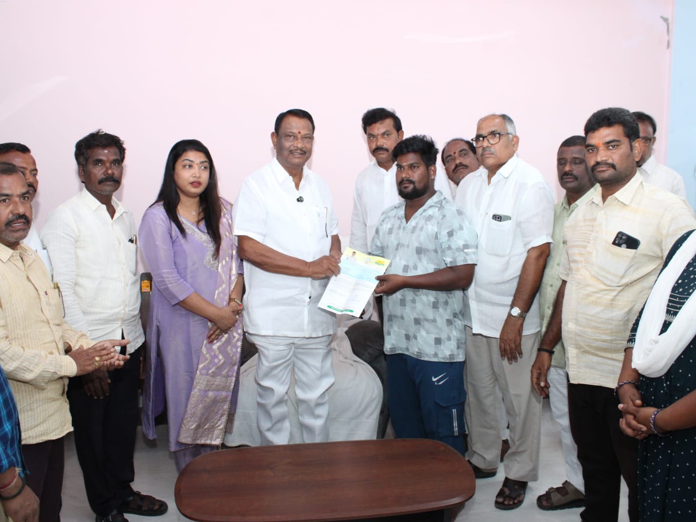 ‘ఆపదలో ఉన్న వారికి ప్రభుత్వం అండగా నిలుస్తుంది’