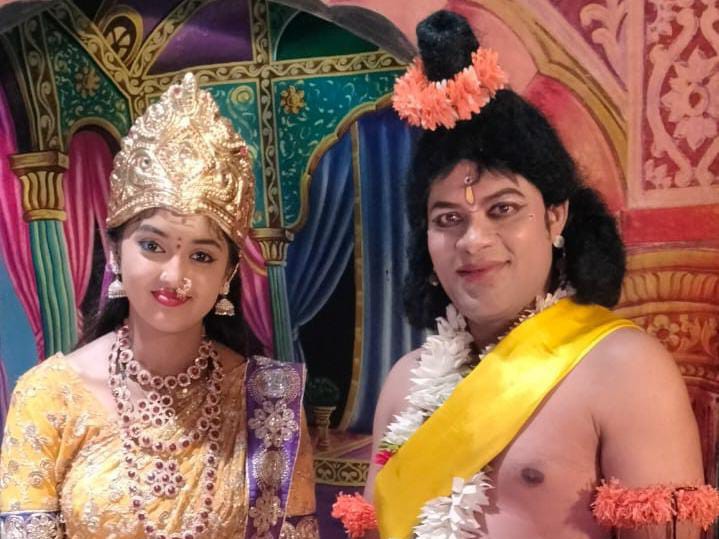 బుల్లి తెరపై ప్రతిభను చాటుకున్న రంగస్థల నటుడు