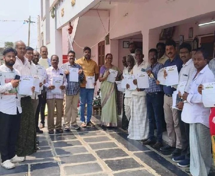 ‘రైతులు ప్రకృతి వ్యవసాయాన్ని అవలంభించాలి’