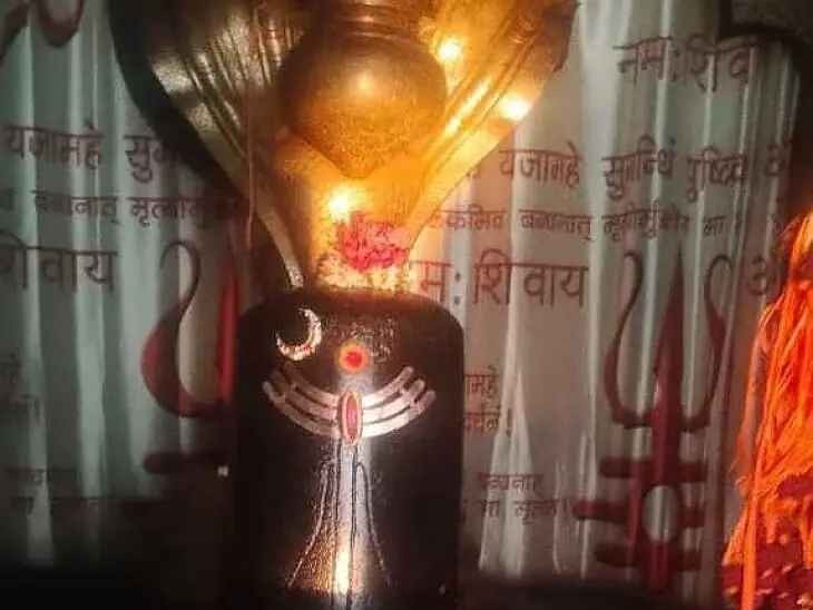 అగస్తేశ్వర స్వామిని తాకిన సూర్యకిరణాలు