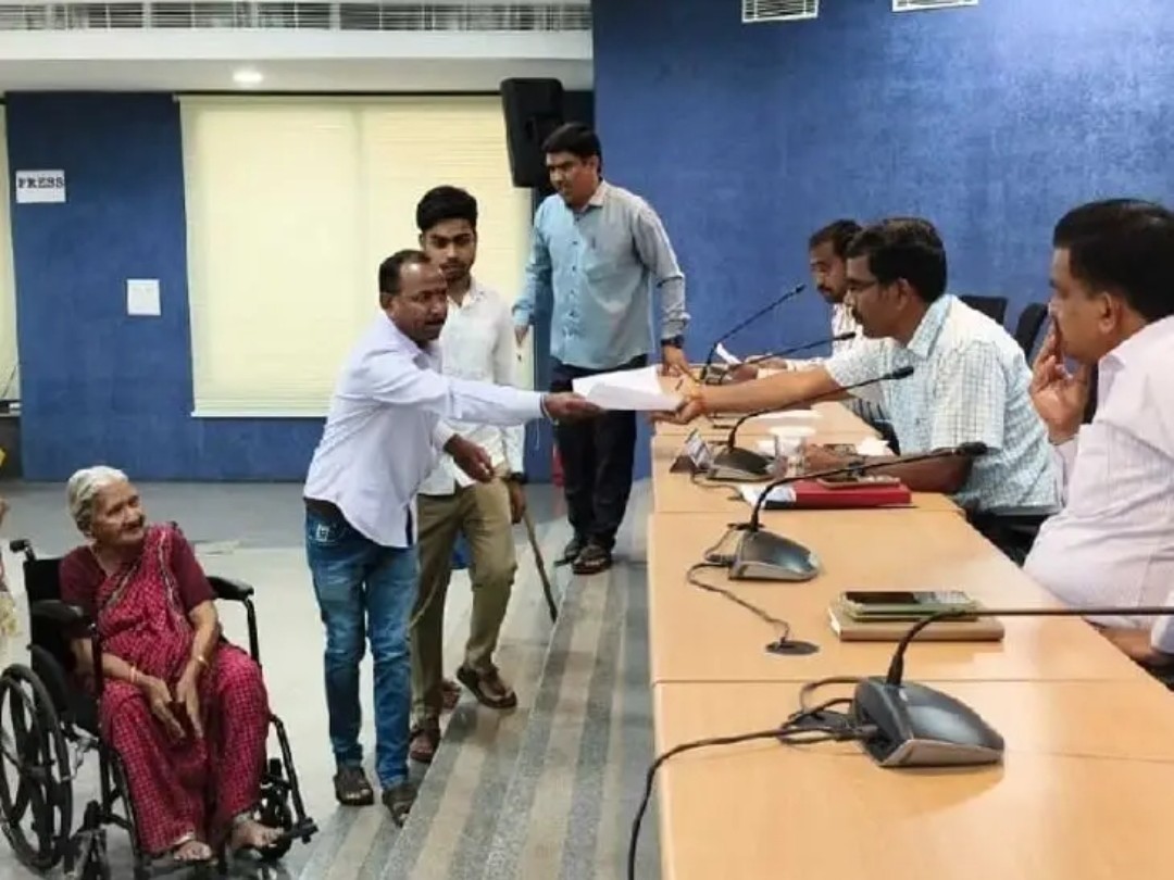 ప్రజావాణిలో ఎన్ని ఫిర్యాదులు వచ్చాయంటే..?